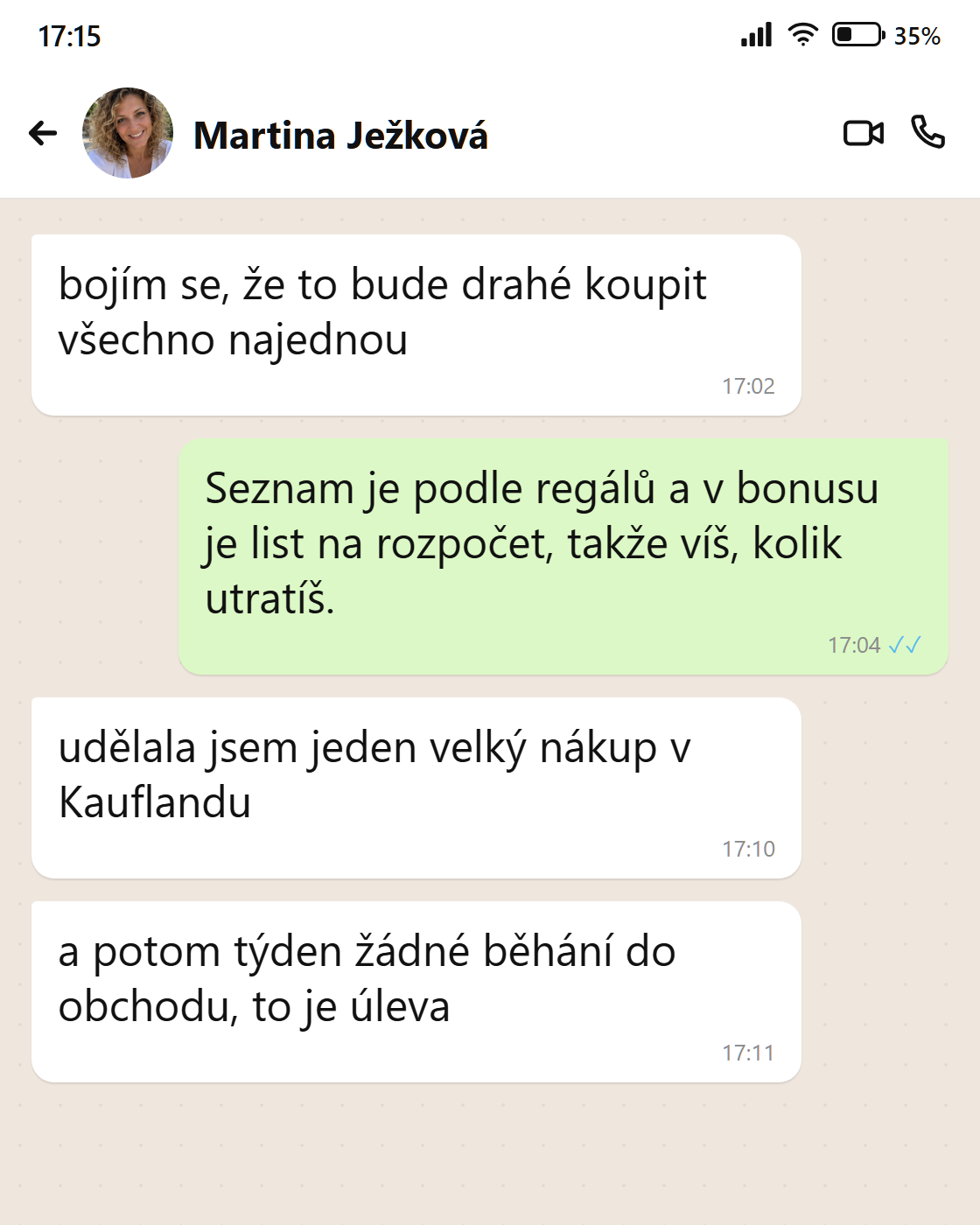 Zpráva od Martiny: jeden velký nákup